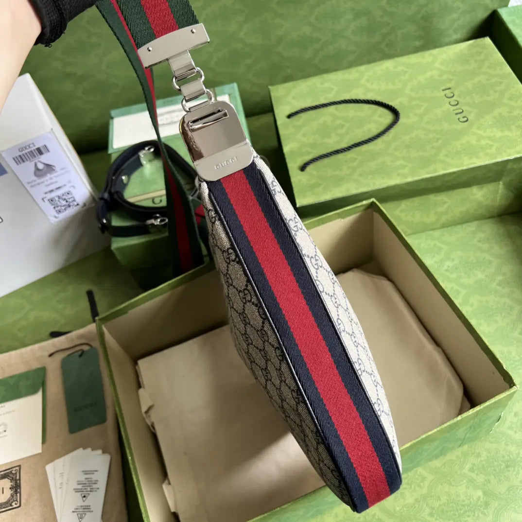 グッチ アタッシュ ラージ ショルダーバッグ