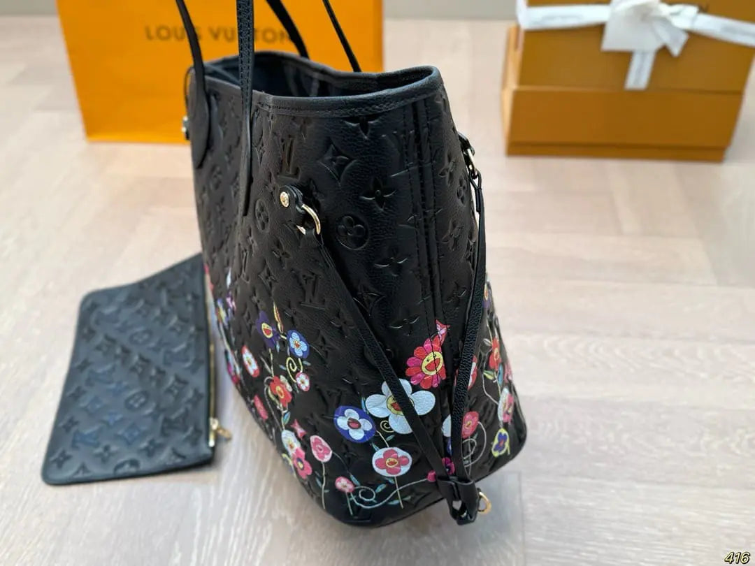 ルイ・ヴィトン M13675 LV×TM ネヴァーフルMM