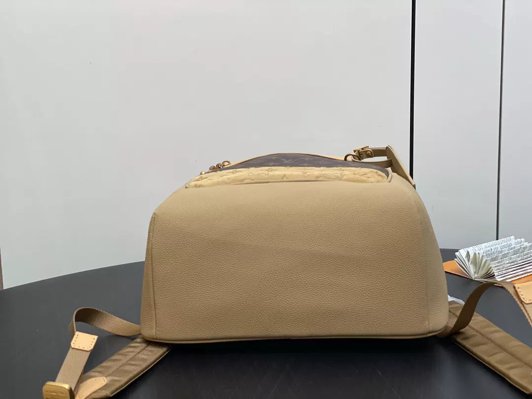 ルイ・ヴィトン アウトドア バックパック ベージュ 牛革 – LW149