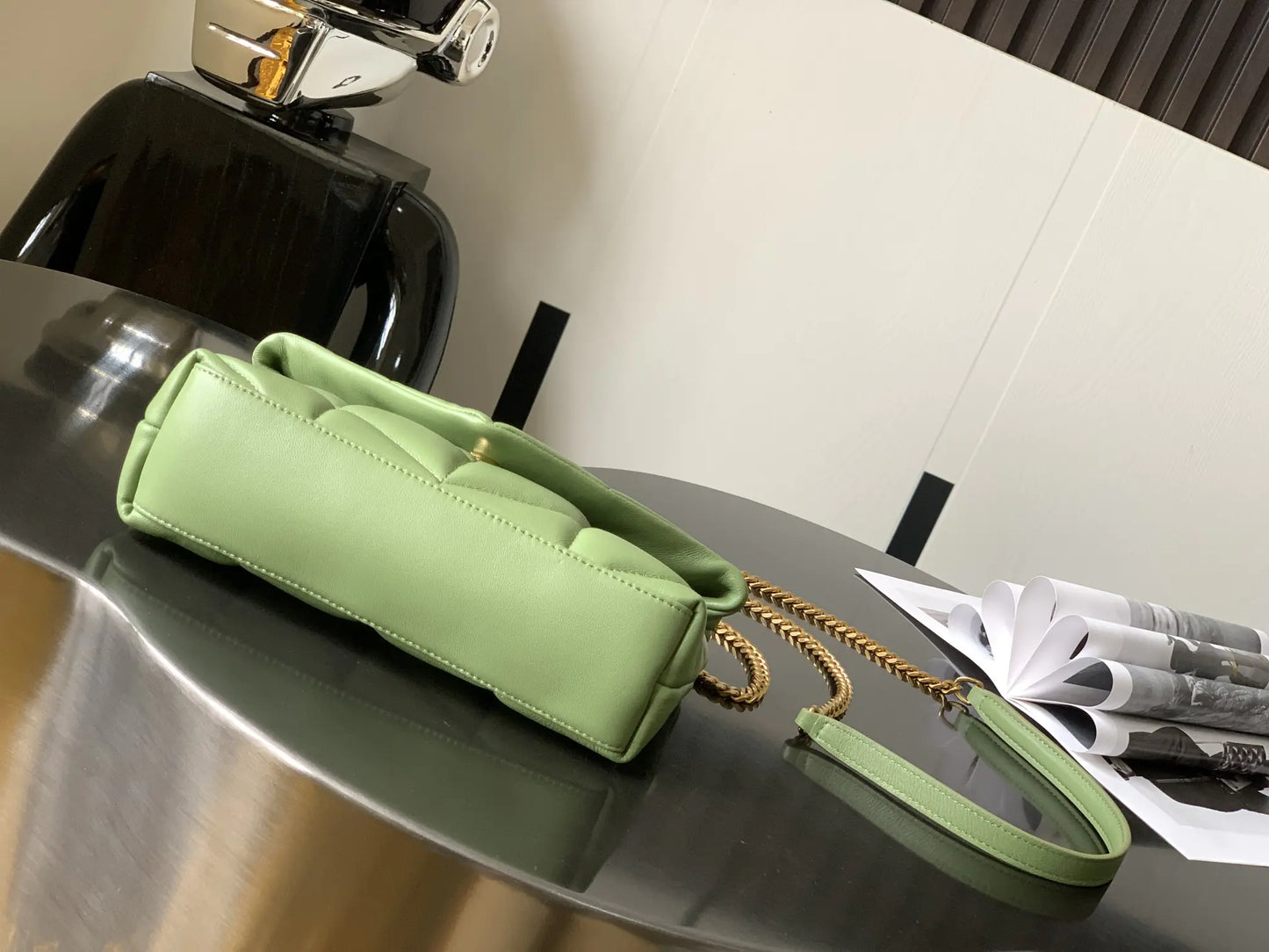 ジャージー素材のパファートイバッグ