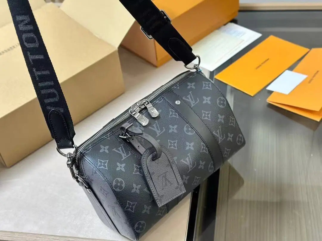 ルイ・ヴィトン シティ キーポルバッグ M45936