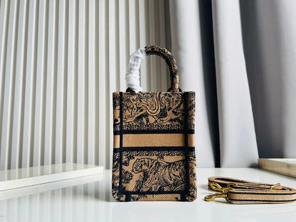 クリスチャン・ディオール ミニブックトート フォンバッグ