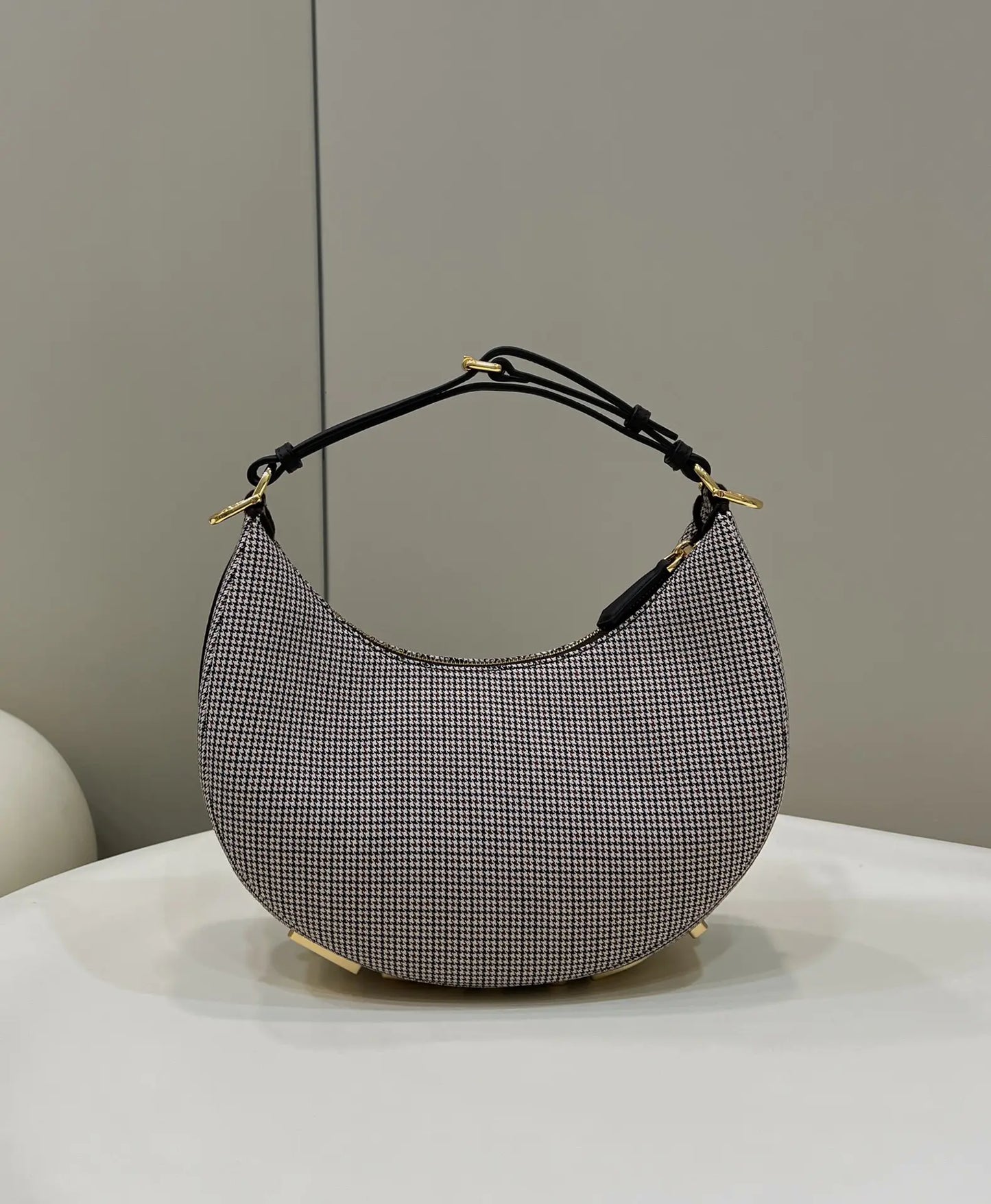 フェンディグラフィー