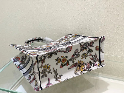 クリスチャン・ディオール ブックトートバッグ