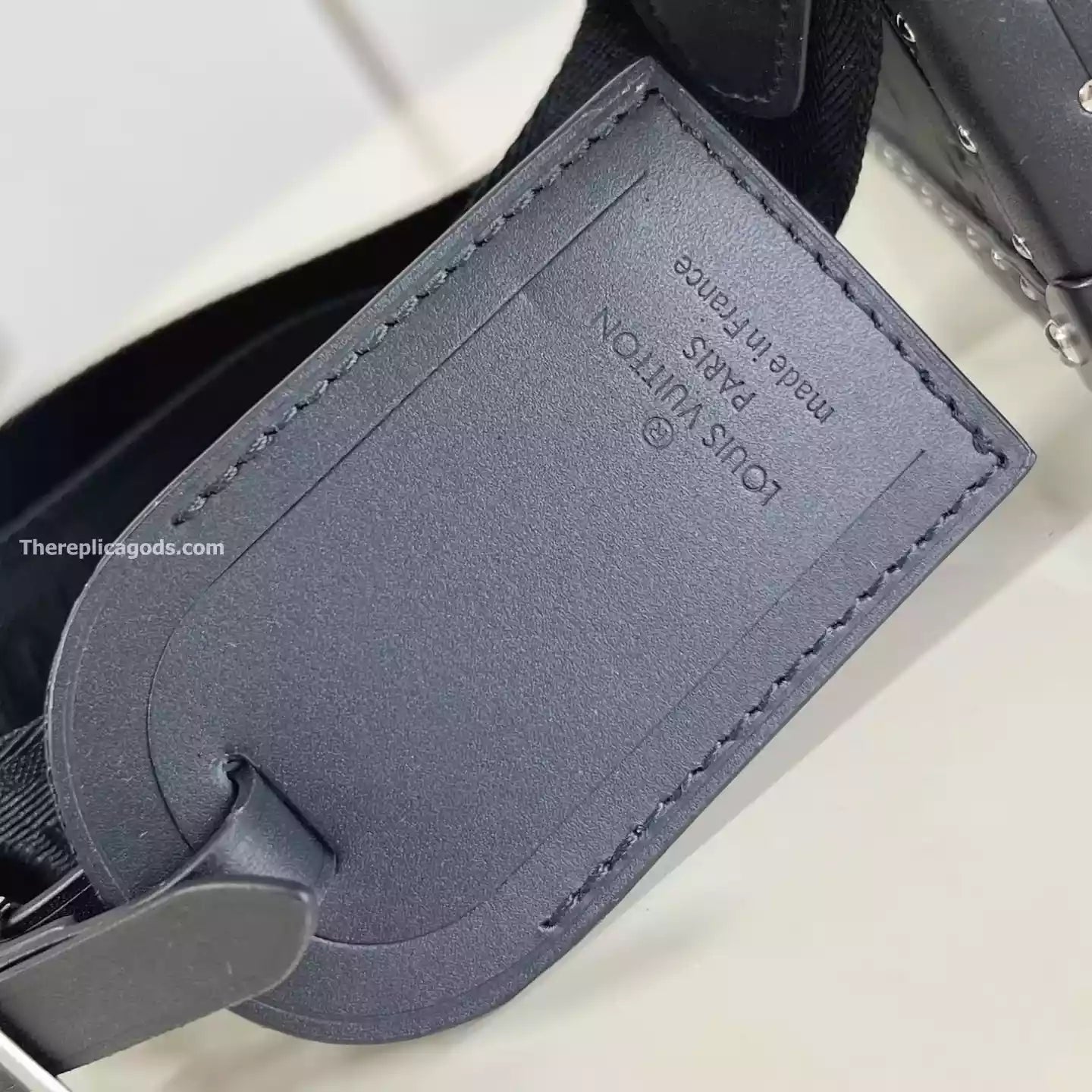 クラッチボックス ブラック モノグラム シャドウ カウハイドレザー – LW297