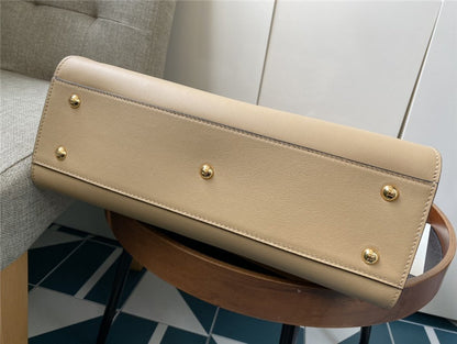 フェンディ ピーカブーバッグ ミディアムブラウン