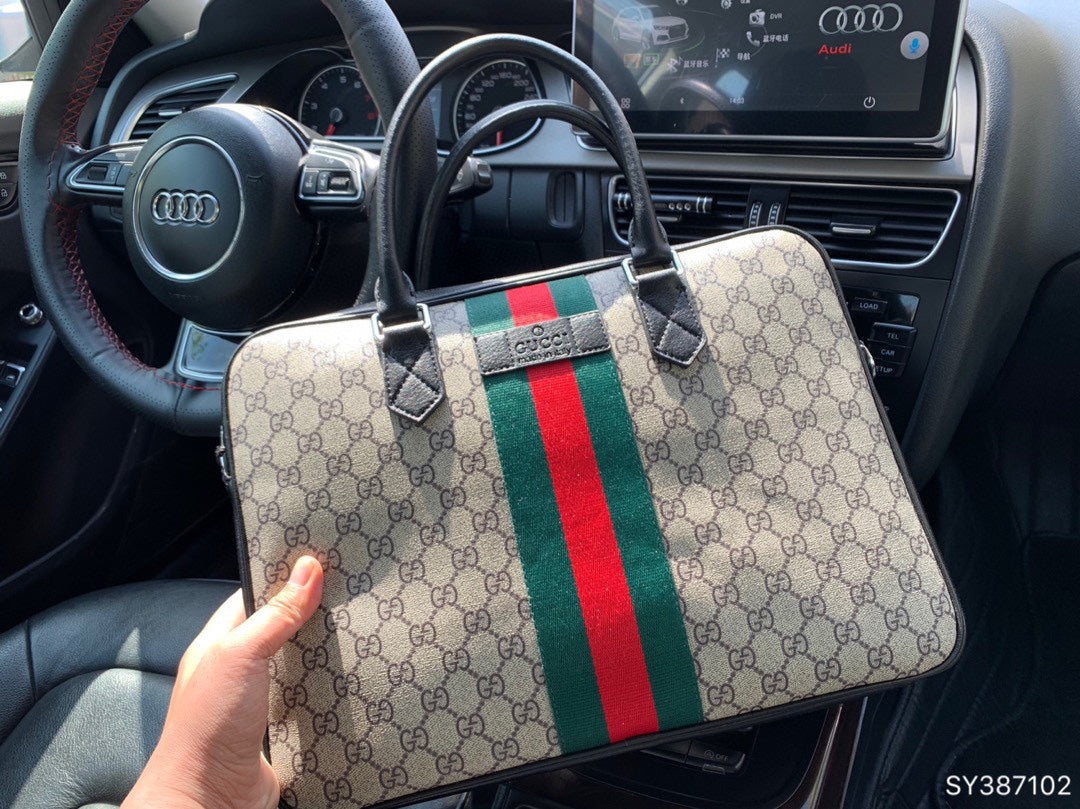 GUCCI 〔グッチ 〕ハンドバッグ