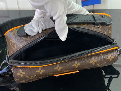 ルイ・ヴィトン Sロック メッセンジャー モノグラム マカサー – LVB056