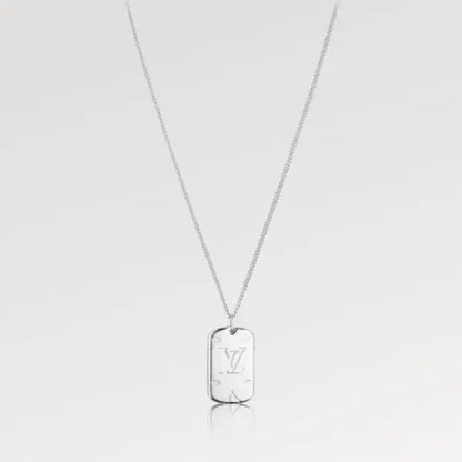 LV ルイ・ヴィトン モノグラム ロケットネックレス M62484