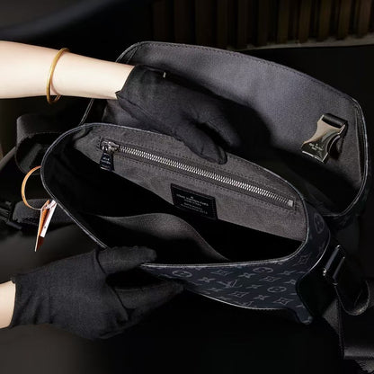 ルイ・ヴィトン 中古 ヴォヤージュ P メッセンジャーバッグ