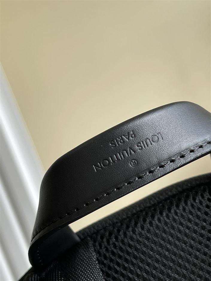 ルイ・ヴィトン バックパック LV エアログラム – LVB011