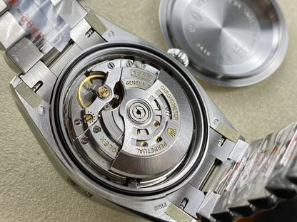 ロレックス デイデイト40 228239-0004