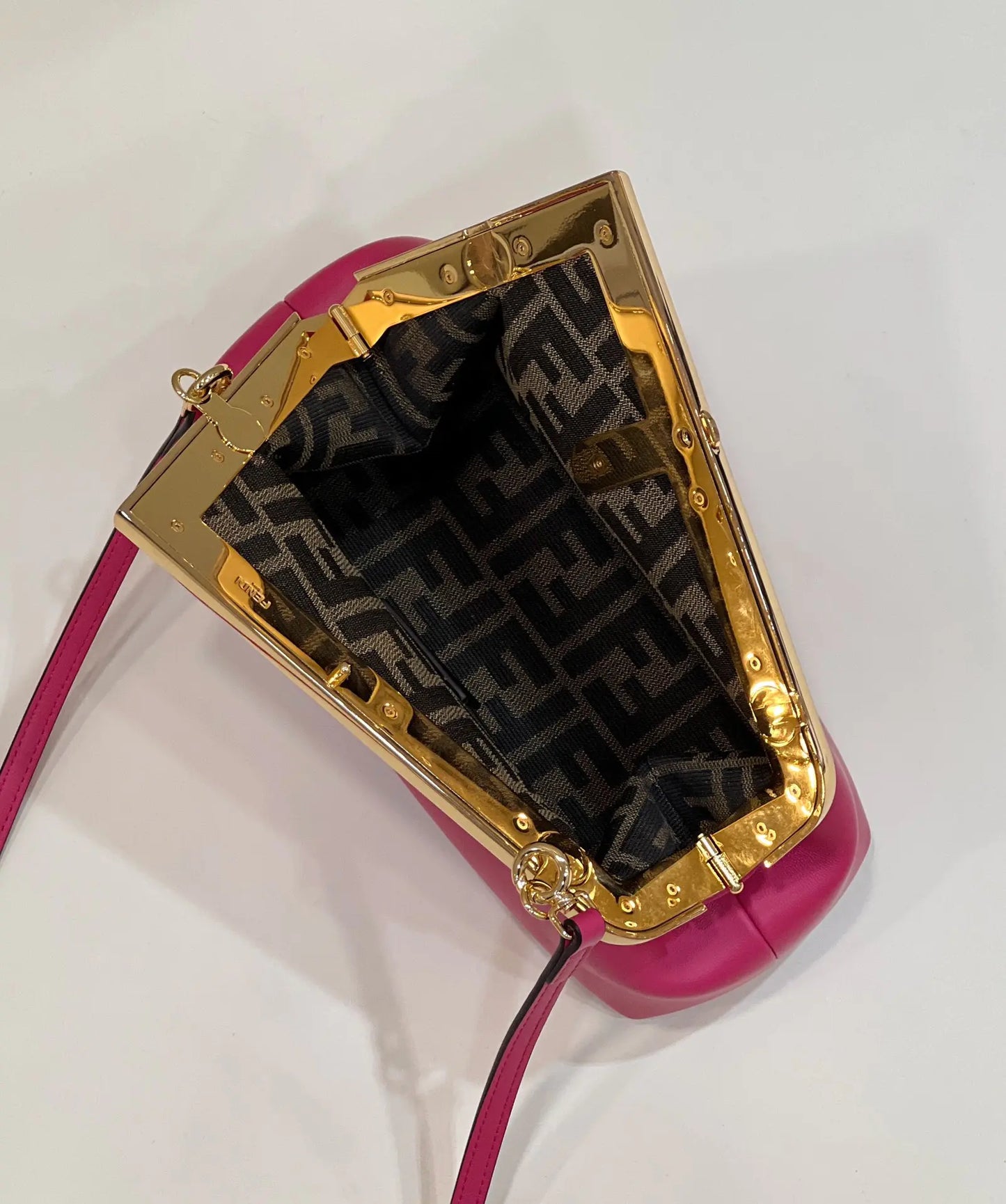 フェンディファースト