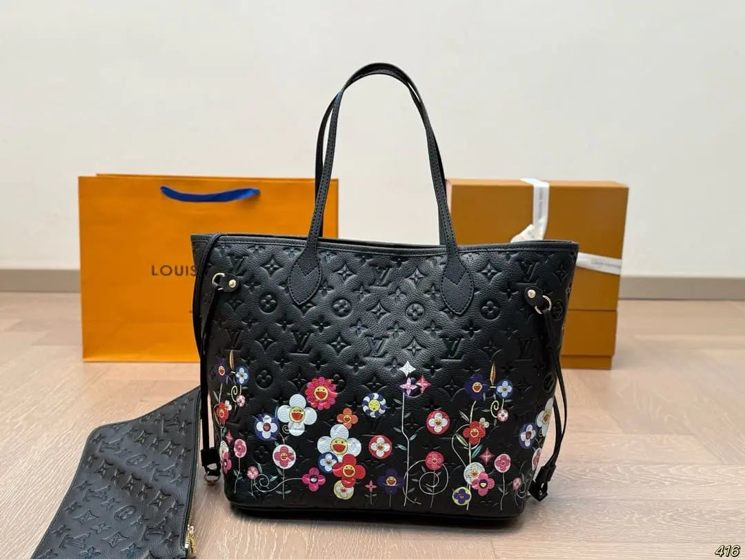 ルイ・ヴィトン M13675 LV×TM ネヴァーフルMM