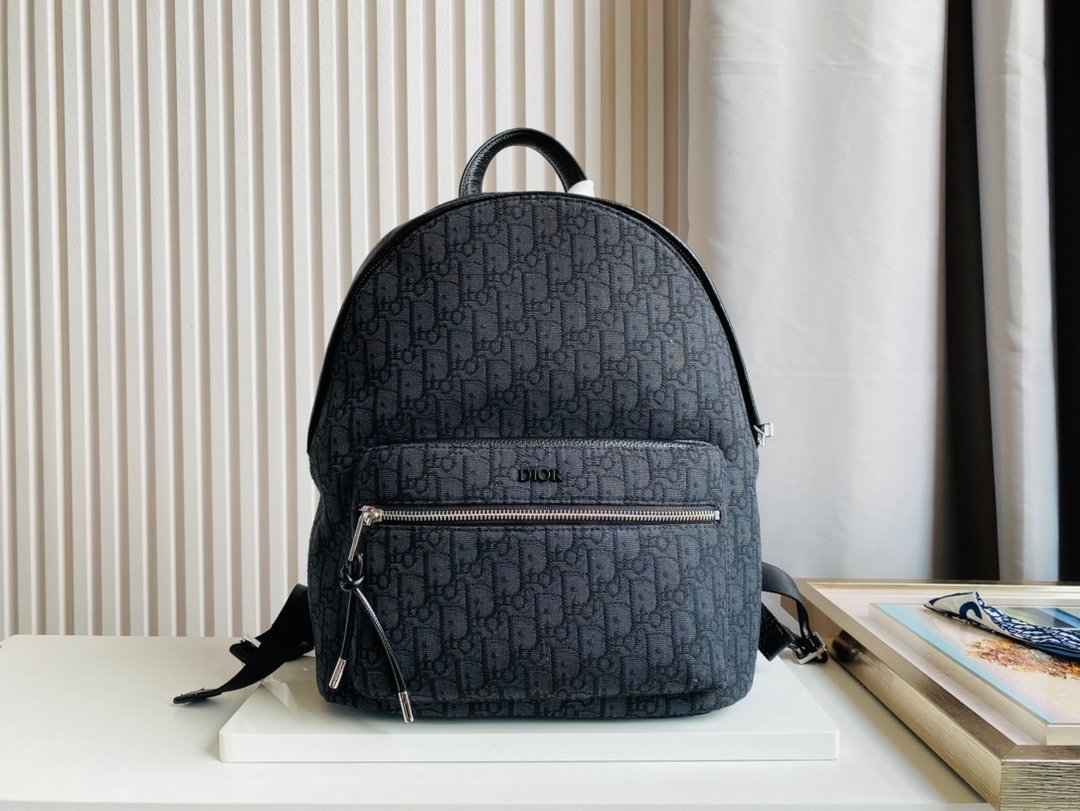 Christian Dior 【ディオール】バックパック30x40x15cm
