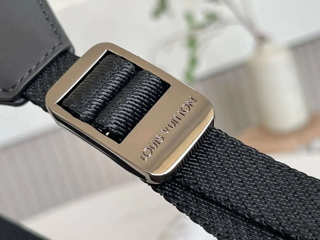 ルイ・ヴィトン M46331 クリストファー PM