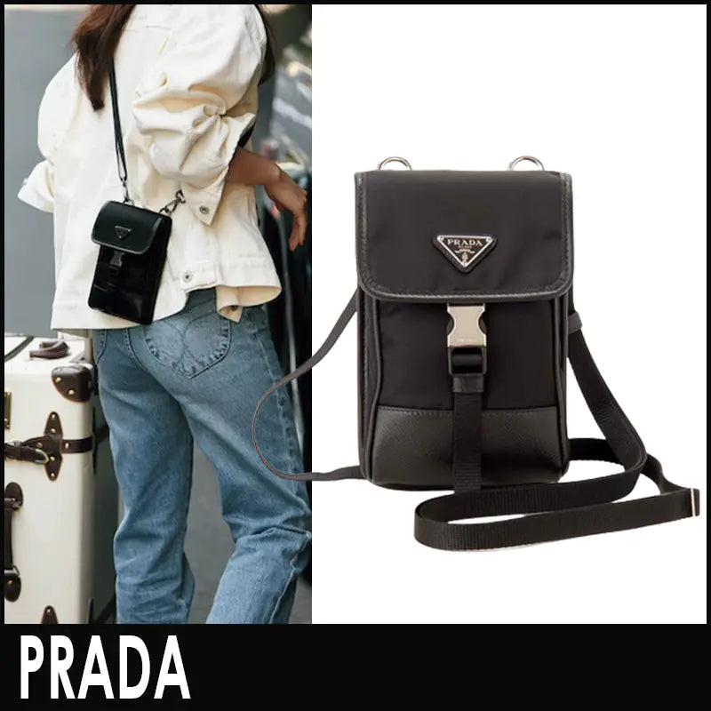 PRADA leather smartphone case☆ショルダーバッグ