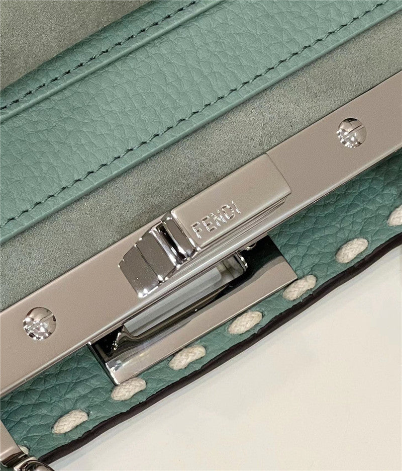 フェンディ ミディアムバッグ