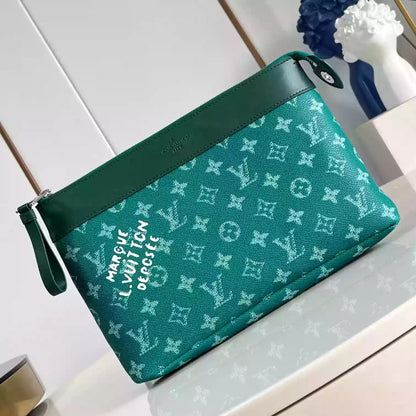 グリーンモノグラム エクリプス ソフトトラベルポーチ M12665 – LW405