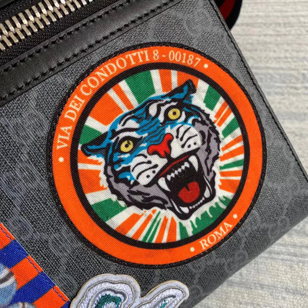 GGブラック スモール メッセンジャーバッグ