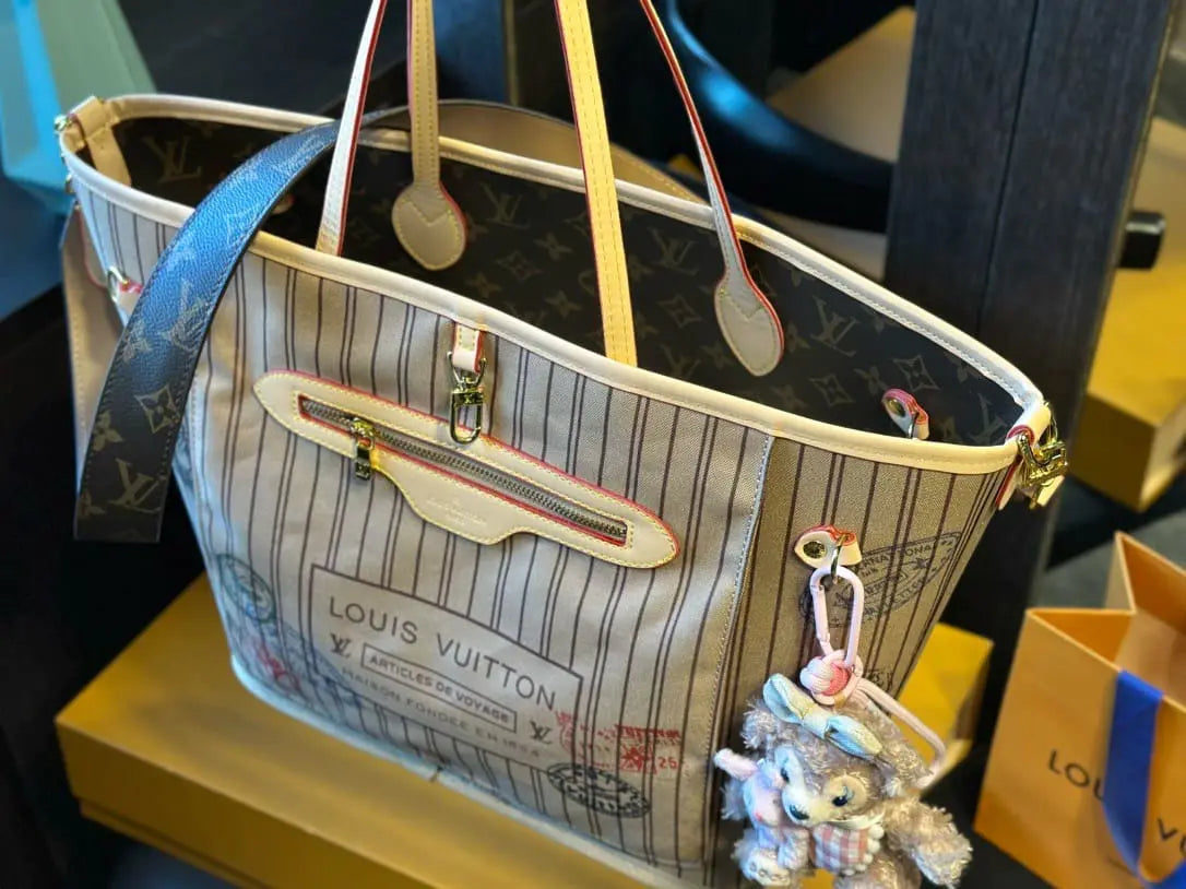 ルイ・ヴィトン M11948 ネヴァーフル バンドリエール インサイドアウト GM