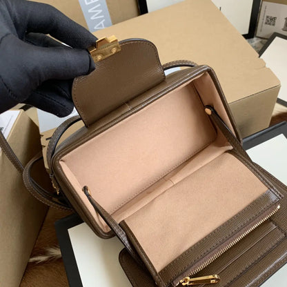 留め具付きGGミニバッグ