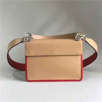 フェンディ カンイフ ショルダーバッグ