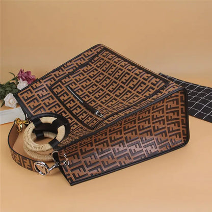 フェンディ ランナウェイ ショッピングバッグ ブラウン