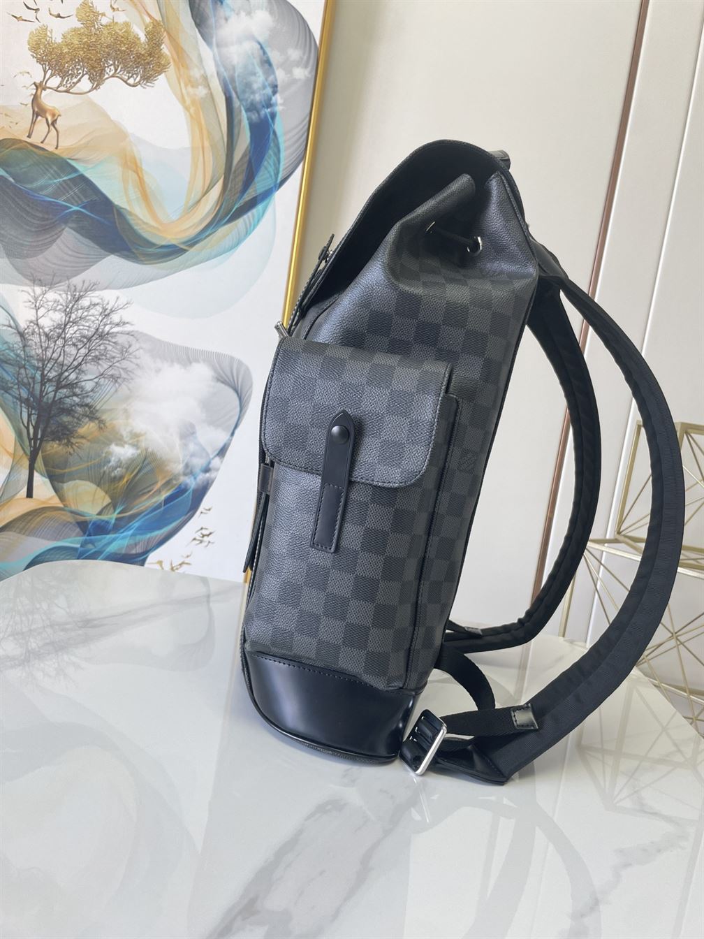 ルイ・ヴィトン クリストファー・バックパック ダミエ・グラフィット キャンバス – LVB021