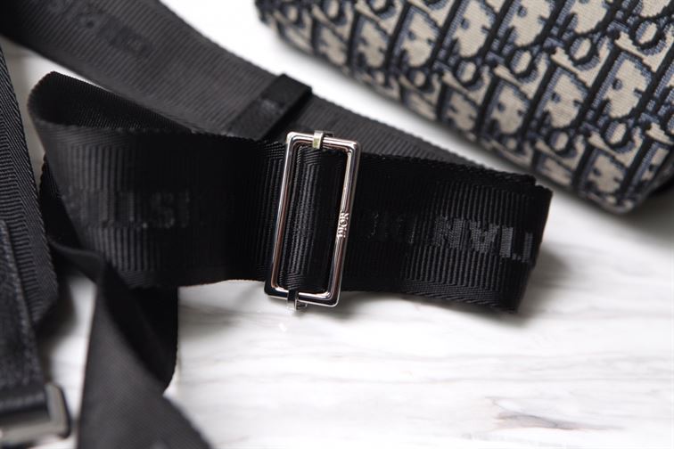 ディオール ミニ ローラー メッセンジャーバッグ – DIO036