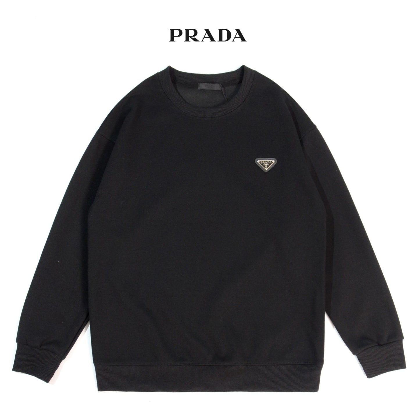 【 PRADA 旗艦店】ご好評に付き再入荷！！
