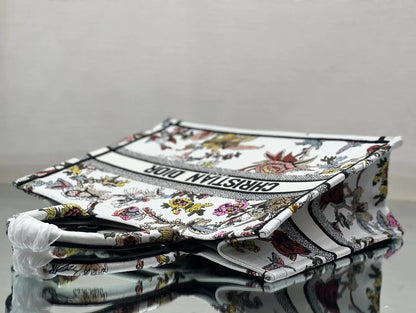 クリスチャン・ディオール ブックトートバッグ