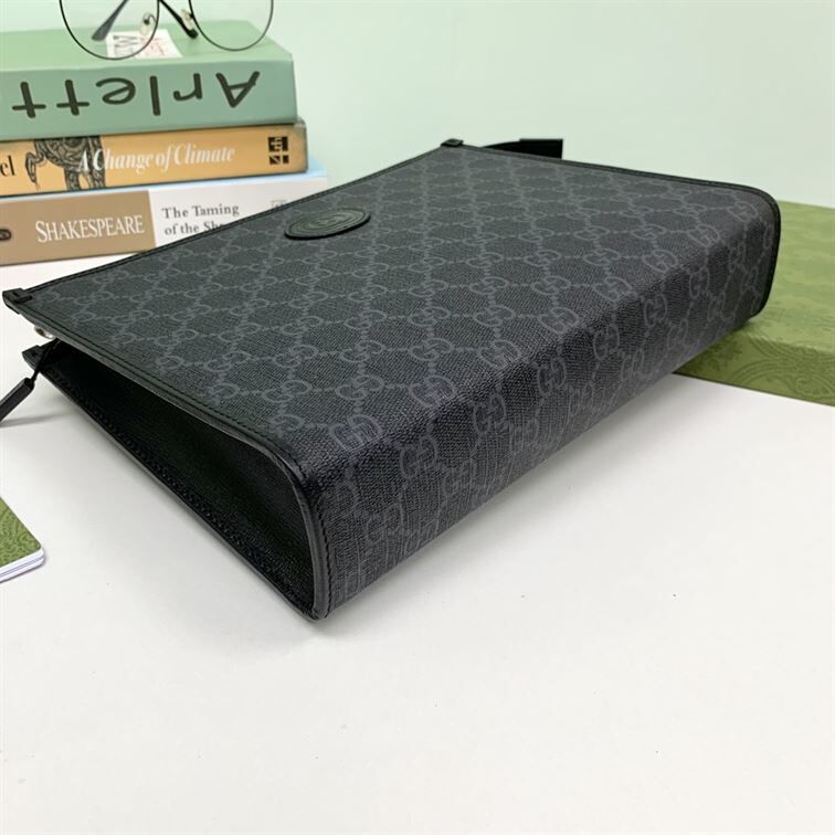 グッチ ビューティーケース インターロッキングG付き – BG008