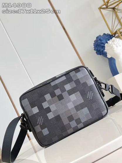 ミニ ソフトトランクバッグ ブラック ダモフラージュ ブラックキャンバス M14922 – LW415