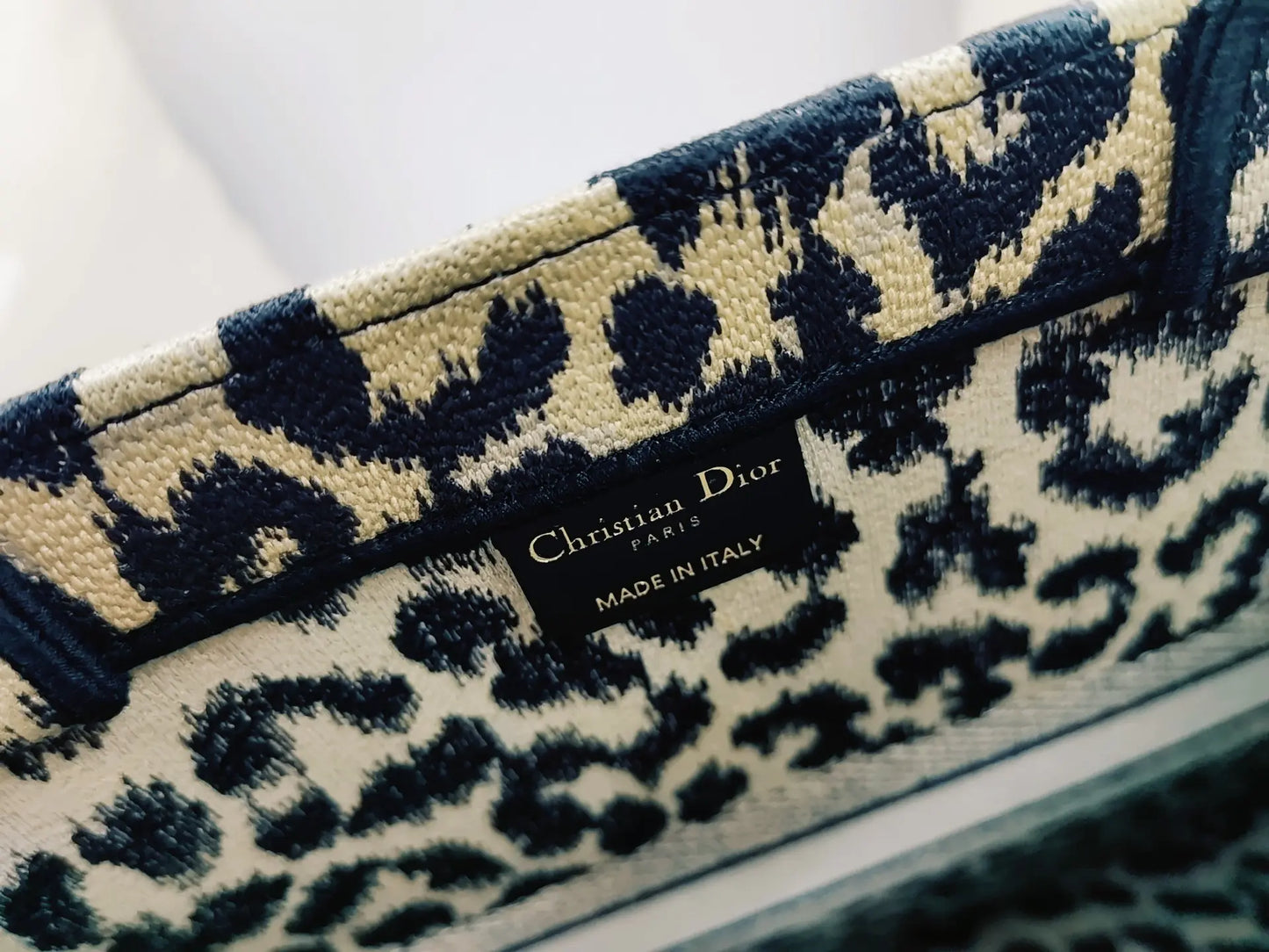 ディオール ブックトート