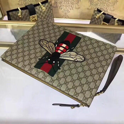 Gucci（グッチ）クラッチバッグ 35.5x25x4cm