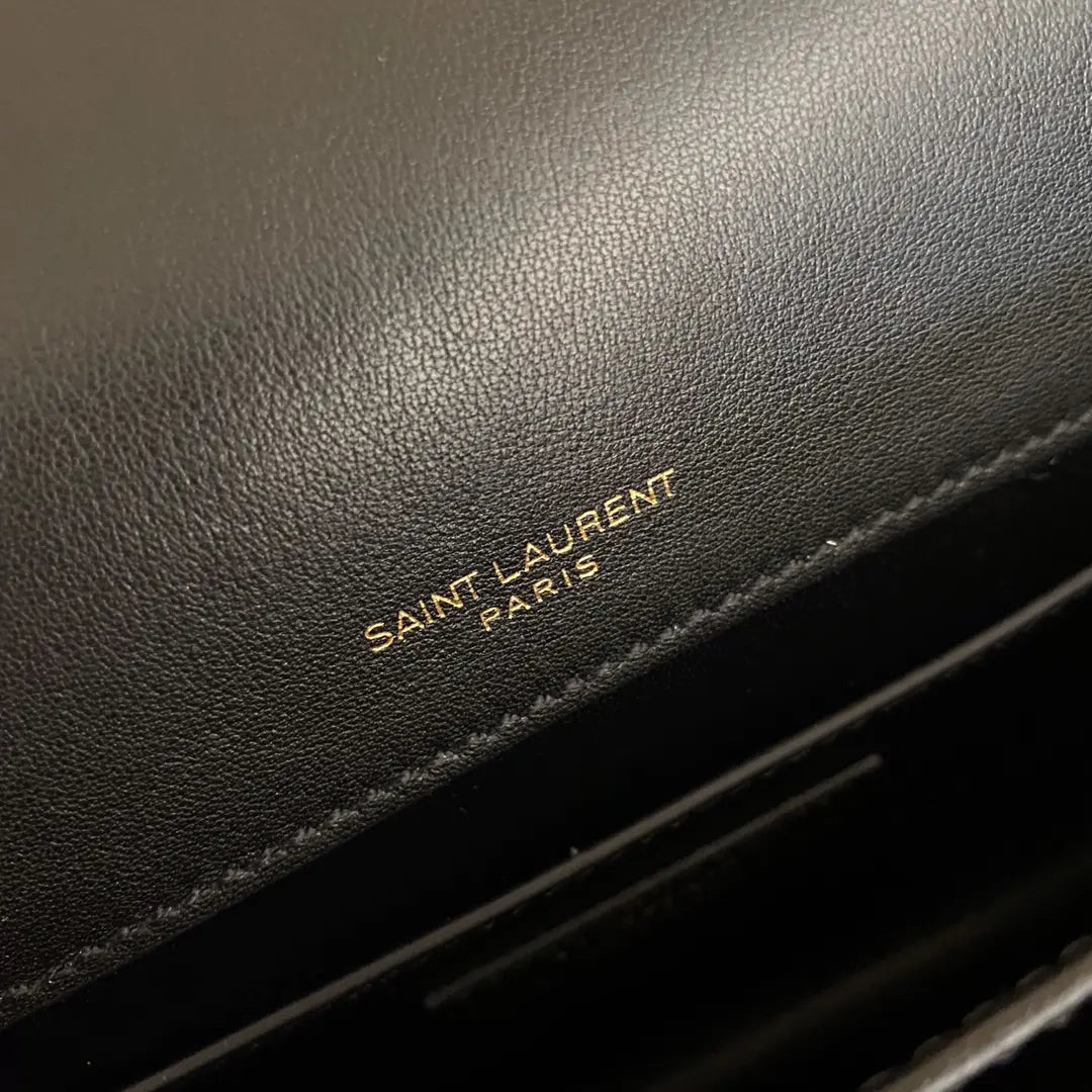 ソルフェリーノ ミディアム ソフトサッチェル（スエード＆スムースレザー）