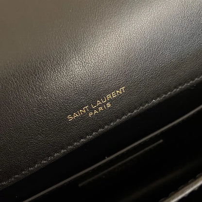 ソルフェリーノ ミディアム ソフトサッチェル（スエード＆スムースレザー）