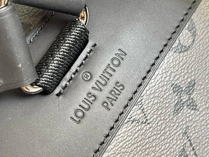 ルイ・ヴィトン M46331 クリストファー PM