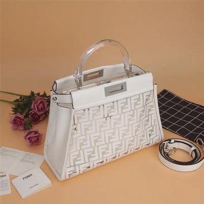 ピーカブー フェンディ