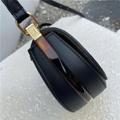 フェンディ ムーンライトバッグ