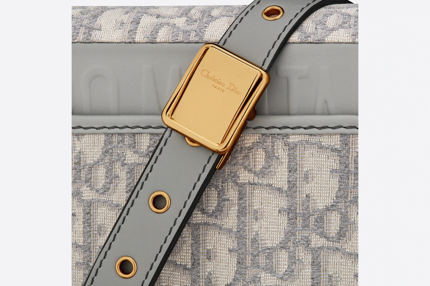 ミディアム ディオール ボビーバッグ