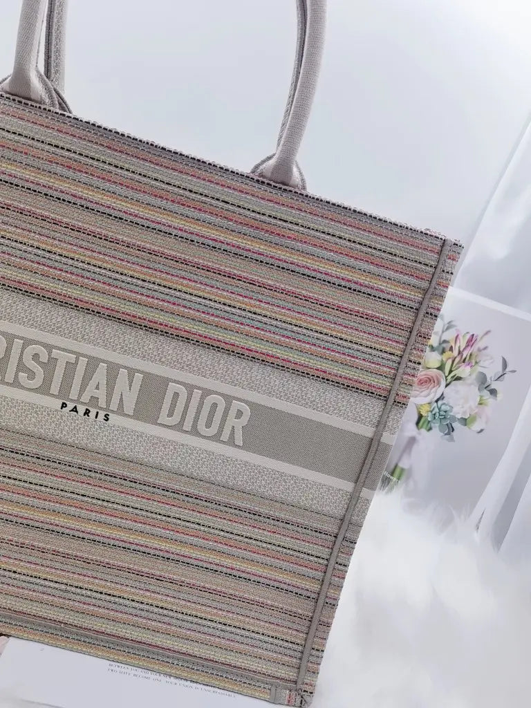 ディオール ブックトート