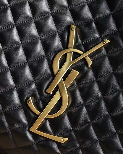 サンローラン ラムスキン キルティング マキシ イケア ショッピングトート ブラック