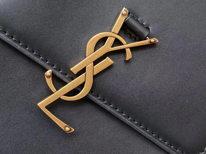 カイア ノース/サウス サッチェル（ベジタブルタンニンレザー）