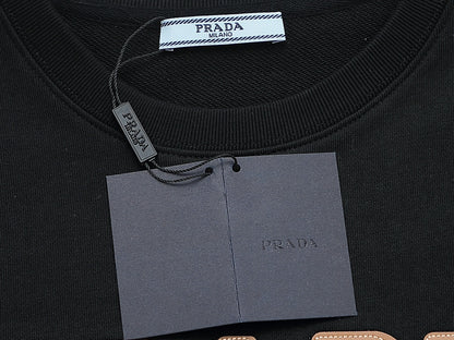 【PRADA公式旗艦店】ご好評に付き再入荷！！