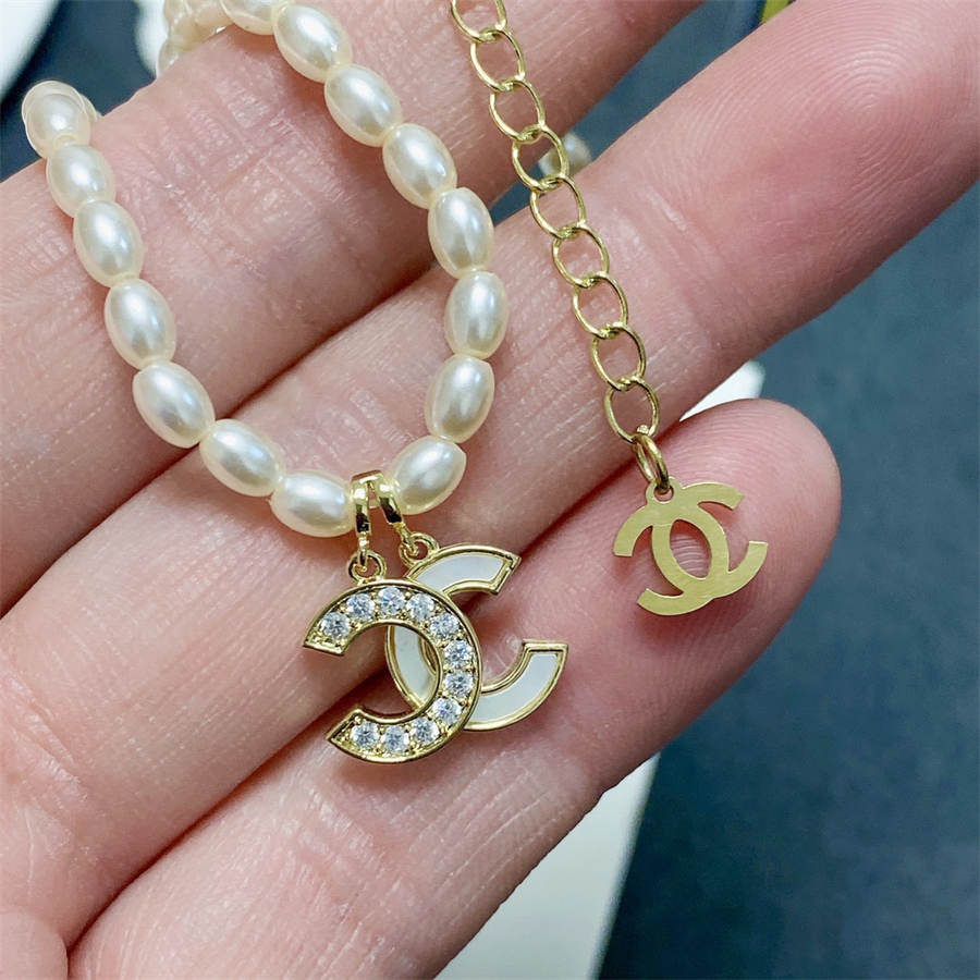 シャネル ミレット パール パッチワーク レター ネックレス