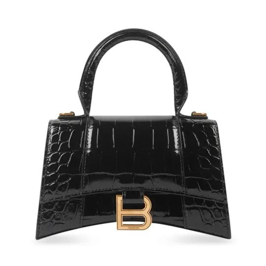 🔥STORY雑誌掲載🔥！2023新たに発表したバッグ！高垣麗子さん愛用の新作バッグが登場！💓日本人気上昇中↑↑↑売り切れ続出！