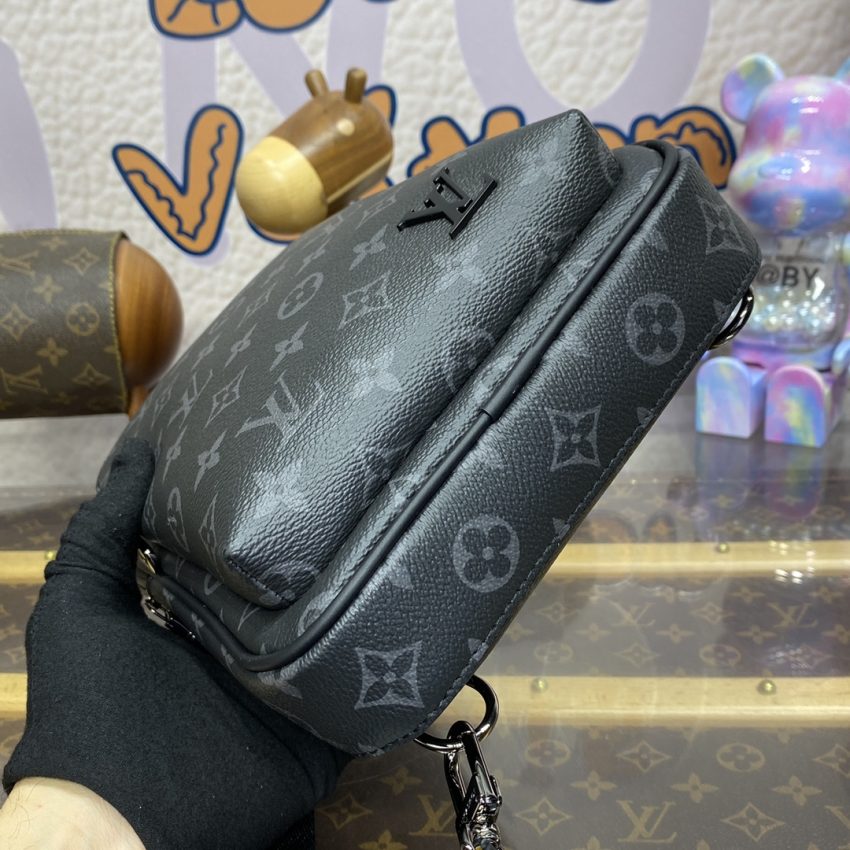 LV レトロ メッセンジャーバッグ