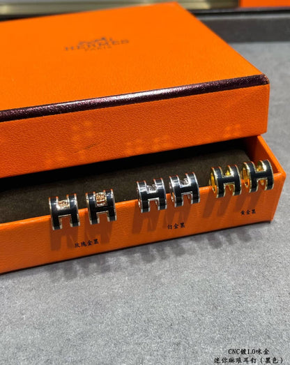 エルメスロゴイヤリングの卸売